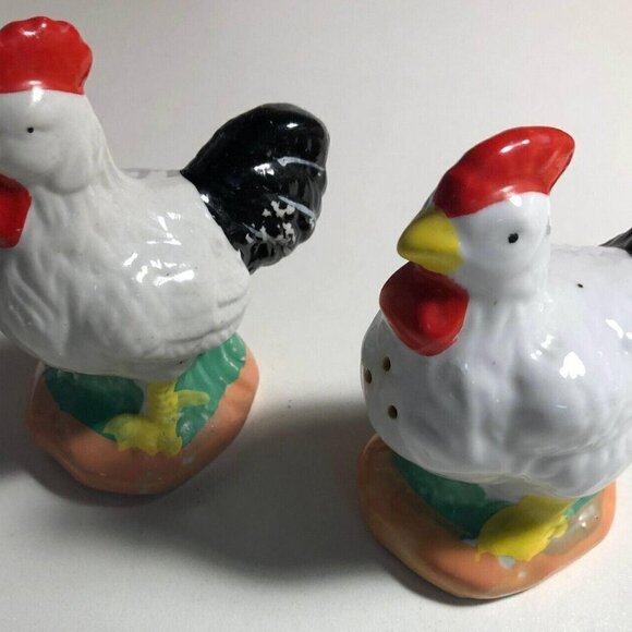 🛒 $6 - Chicken Salt & Pepper Shaker set #0135 - Picture 1 of 4